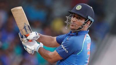 Finisher Dhoni does it again for Chennai in IPL