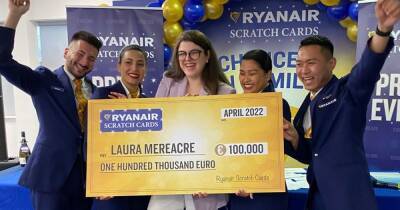 Ryanair passenger wins €100,000 on flight scratch card - manchestereveningnews.co.uk - Britain - Portugal