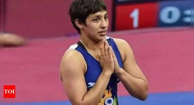 Asian Wrestling Championships: Anshu Malik, Radhika bag silver - timesofindia.indiatimes.com - Mongolia -  Oslo - Uzbekistan - Japan -  Tokyo - India - Singapore