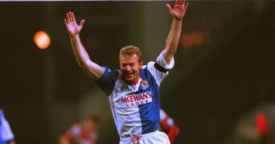 Bobby Charlton - The 10 fastest players to reach 100 PL goals for one club: Shearer, Salah… - msn.com - Manchester - Portugal