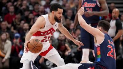 Raptors' VanVleet (hip) will not return for Game 4