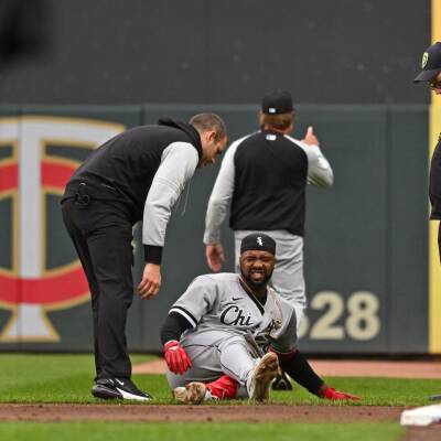 Chicago White Sox OF Eloy Jimenez carted off with injured right hamstring - espn.com - county White - state Minnesota - county Lucas