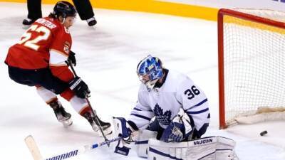 Claude Giroux - Jack Campbell - Connor Macdavid - Mitch Marner - Jonathan Huberdeau - Aleksander Barkov - Maple Leafs fall to Panthers in overtime in Matthews' return from injury - cbc.ca - Florida -  Columbus