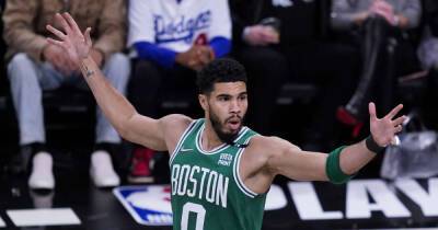 Jayson Tatum - Jaylen Brown - Ime Udoka - Tatum, Brown lead Celtics to 109-103 win, 3-0 lead over Nets - msn.com -  Boston - New York -  Brooklyn