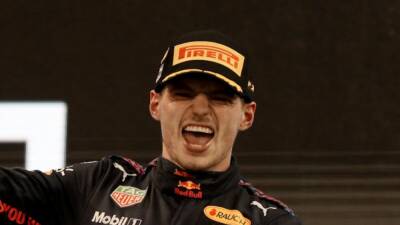 "Thought He Was An Arsenal Fan?": Max Verstappen Takes A Dig as Rival F1 Driver Lewis Hamilton Shows Interest To Buy Chelsea