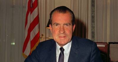 Who is in the Gaslit TV series cast alongside Julia Roberts and Sean Penn? - manchestereveningnews.co.uk - Britain