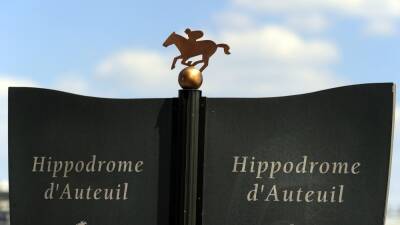 Industrial dispute sees Auteuil card abandoned