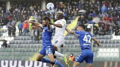 Napoli title hopes suffer huge blow after Empoli earn stunning comeback win