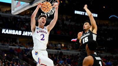 Kansas Jayhawks' Christian Braun to enter NBA draft but maintain college eligibility