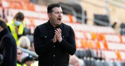 Dundee United - Tam Courts - Dylan Levitt - Dundee United boss Tam Courts ponders 'million-dollar question' as he bemoans 'recurring themes' - msn.com