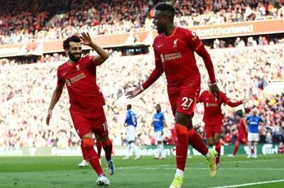 Andy Robertson - Anthony Gordon - Liverpool overcome Everton battle to keep pressure on Man City - news24.com - Manchester -  Man