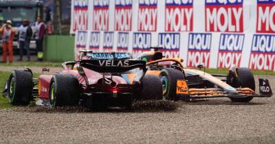 Ricciardo heads to Ferrari HQ to offer Sainz apology