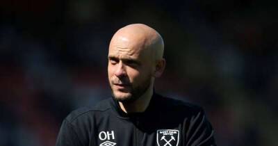 Adriana Leon - West Ham boss Olli Harder reveals how Kate Longhurst helped fire his side to a 2-1 win at Reading - msn.com
