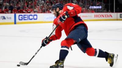Ovechkin injured in third period of Capitals' game vs. Leafs