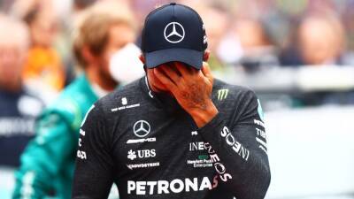 Red Bull’s Helmut Marko twists the knife after Lewis Hamilton lapped by Max Verstappen - ‘Maybe he should have retired!'