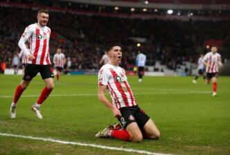 Ross Stewart - Alex Neil - Nathan Broadhead - Ross Stewart reveals what it is like playing with Nathan Broadhead at Sunderland - msn.com