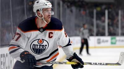 'He's driven to win': Connor McDavid's quest to be NHL's best player starts off ice
