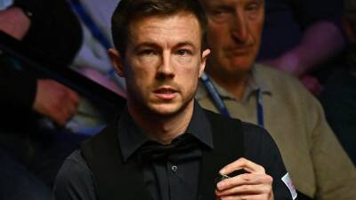 Jack Lisowski wins final-frame decider against Neil Robertson at World Snooker Championship after 147 break