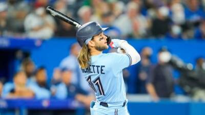 Bichette's clutch 8th-inning grand slam catapults Blue Jays to victory over Red Sox