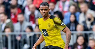 Manchester United 'to rival' Juventus for Manuel Akanji and other transfer rumours