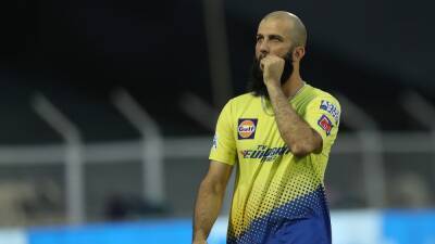 Moeen Ali - Adam Milne - Stephen Fleming - IPL 2022: Chennai Super Kings Head Coach Stephen Fleming Hopeful Of Moeen Ali's Recovery From Ankle Injury In Week's Time - sports.ndtv.com -  Chennai