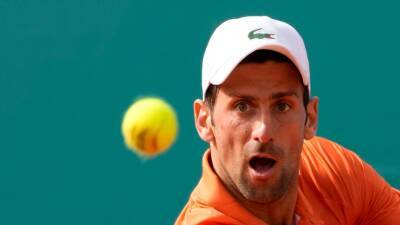 Novak Djokovic free to play Wimbledon after organisers confirm players do not need to be vaccinated against COVID-19