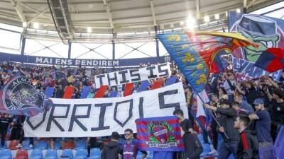 Los jugadores del Levante y el club 'subvencionan' el derbi