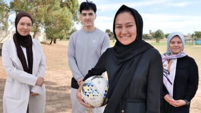 Soccer becomes community cornerstone for Shepparton's Syrian, Iraqi, Afghan, and Pakistani youth - abc.net.au - Melbourne - Afghanistan - Pakistan - Iraq - Syria