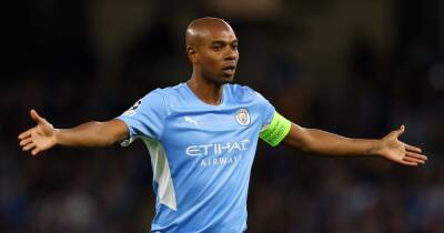 Man City fans react to the best and worst of Fernandinho in the space of two minutes
