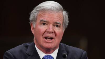 Mark Emmert to step down as NCAA president by June 30, 2023 - espn.com -  Indianapolis