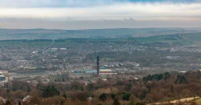 The moorland hike near Manchester with stunning views over the Lancashire countryside