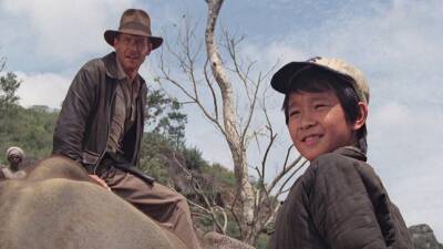 Qué fue de Ke Huy Quan, la estrella infantil de ‘Indiana Jones’ y ‘Los Goonies’ - Tikitakas