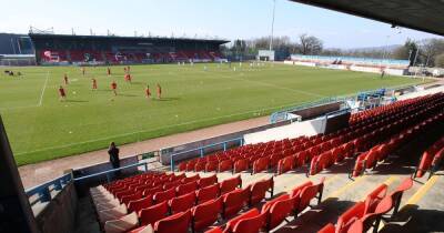 Stirling Albion - Darren Young - Stirling Albion boss set for cruch talks with players over plans for next season - dailyrecord.co.uk -  Edinburgh
