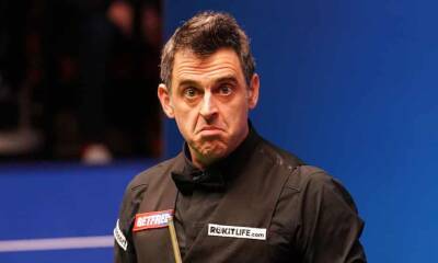 Ronnie O’Sullivan rockets into world semis and plays down ‘superstar’ tag