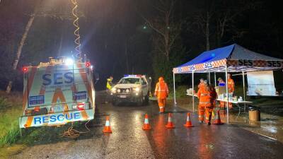 Brisbane driver dies in Targa Tasmania race a year after triple tragedy, event downgraded - abc.net.au - Australia