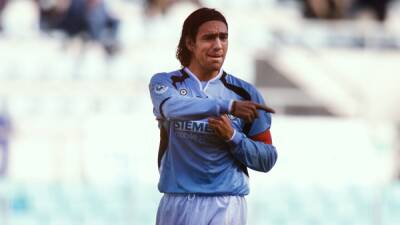 Cruyff, Nesta, Gerrard... jugadores que pudieron vestir de blanco - en.as.com -  Sao Paulo