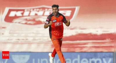 IPL 2022: Umran Malik is a 'gem' but should be managed carefully, says Daniel Vettori
