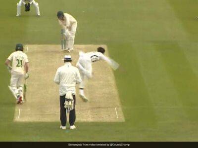Shaheen Afridi - Watch: Shaheen Afridi "Nearly" Takes Hat-Trick Against Leicestershire At Lord's In County Championship - sports.ndtv.com - Pakistan - county Garden