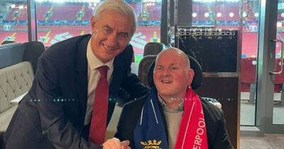 Michael Owen - Ralf Rangnick - Paul Pogba - Jurgen Klopp - Katie Taylor - Virgil Van-Dijk - Kenny Dalglish - John Kavanagh - Stricken Liverpool fan Sean Cox meets Reds legends on emotional Anfield return - msn.com - Ireland