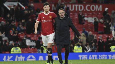 Ralf Rangnick on Man United's Maguire captaincy concerns ahead of Ten Hag arrival
