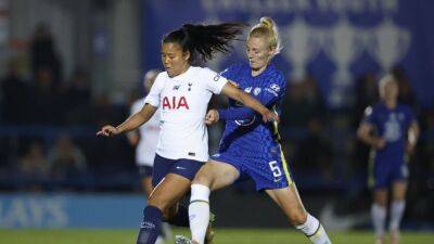 Sam Kerr - Erin Cuthbert - North London - Bethany England - Chelsea extend WSL lead with 2-1 win over Spurs - channelnewsasia.com - Manchester - Birmingham