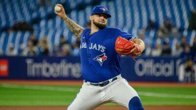 Manoah records 7 punch-outs as Blue Jays secure series win over Red Sox