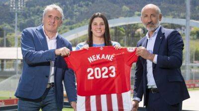 FÚTBOL FEMENINO Nekane renueva con el Athletic por una temporada más - en.as.com