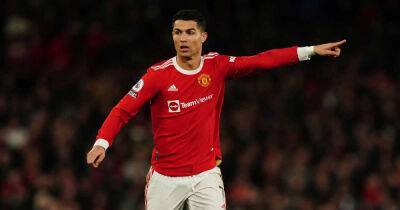 Pundit says Cristiano Ronaldo has to stay with Manchester United but reveals one big problem