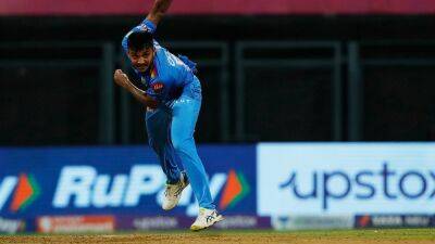 "Didn't Miss A Beat": Delhi Capitals Bowling Coach Praises Chetan Sakariya