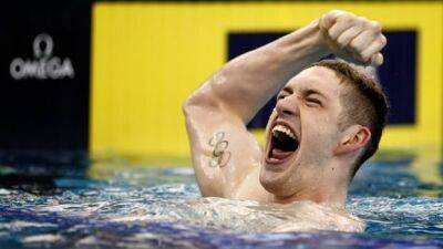 'Complete shock': American college swimmer shatters men's 50m backstroke record - cbc.ca - Usa - Hungary - Japan -  Tokyo - state North Carolina - state Ohio - county Armstrong