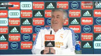 La reacción viral de Ancelotti cuando le preguntan por lo que dijo Pochettino sobre Mbappé