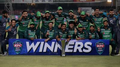 Pakistan beats Australia by nine wickets in Lahore to clinch first home ODI series win over Australia in 34 years