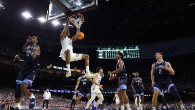 Kansas breezes past Villanova for spot in NCAA men's basketball title game