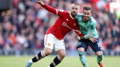 Luke Shaw - José Enrique la lía en redes: "¿Soy yo o tiene sobrepeso?" - en.as.com